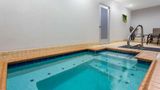 <b>La Quinta Inn & Suites Columbus Pool</b>. Images powered by <a href="https://iceportal.shijigroup.com/" title="IcePortal" target="_blank">IcePortal</a>.
