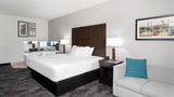 <b>La Quinta Inn & Suites Columbus Suite</b>. Images powered by <a href="https://iceportal.shijigroup.com/" title="IcePortal" target="_blank">IcePortal</a>.