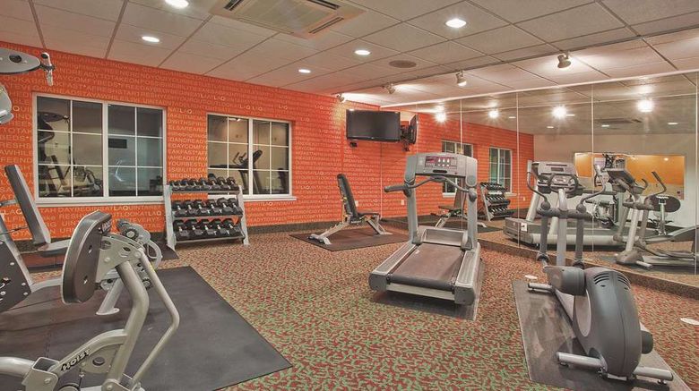 <b>La Quinta Inn & Suites Hinesville Health</b>. Images powered by <a href="https://iceportal.shijigroup.com/" title="IcePortal" target="_blank">IcePortal</a>.