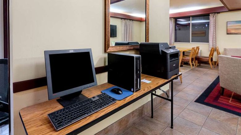 <b>La Quinta Inn & Suites Helena Other</b>. Images powered by <a href="https://iceportal.shijigroup.com/" title="IcePortal" target="_blank">IcePortal</a>.