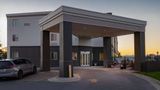 <b>La Quinta Inn & Suites Helena Exterior</b>. Images powered by <a href="https://iceportal.shijigroup.com/" title="IcePortal" target="_blank">IcePortal</a>.