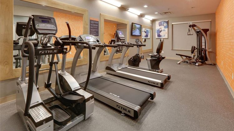 La Quinta Inn & Suites Dallas Love Field Health