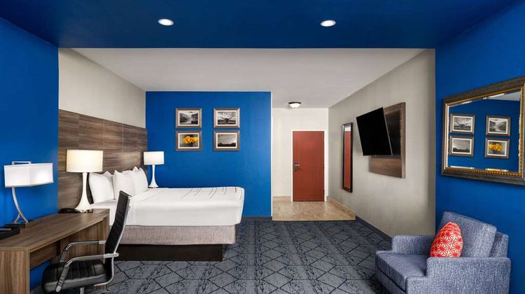 La Quinta Inn & Suites Denton Room