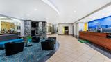La Quinta Inn & Suites Gateway Park Lobby