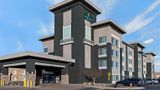 La Quinta Inn & Suites Gateway Park Exterior