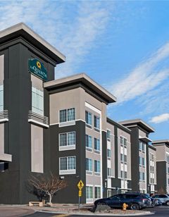 La Quinta Inn & Suites Gateway Park