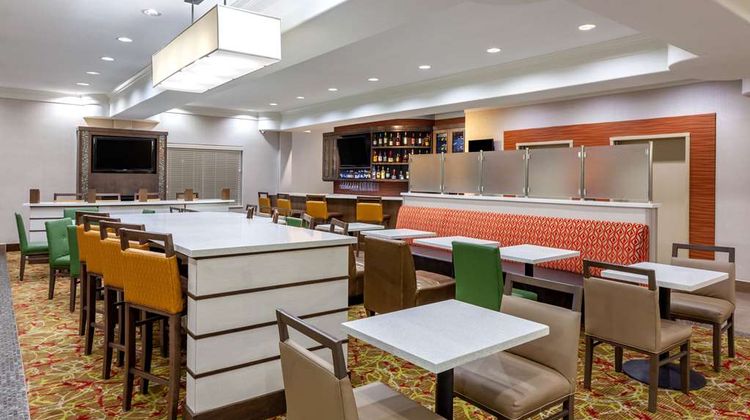 La Quinta Inn and Suites Channelview Restaurant