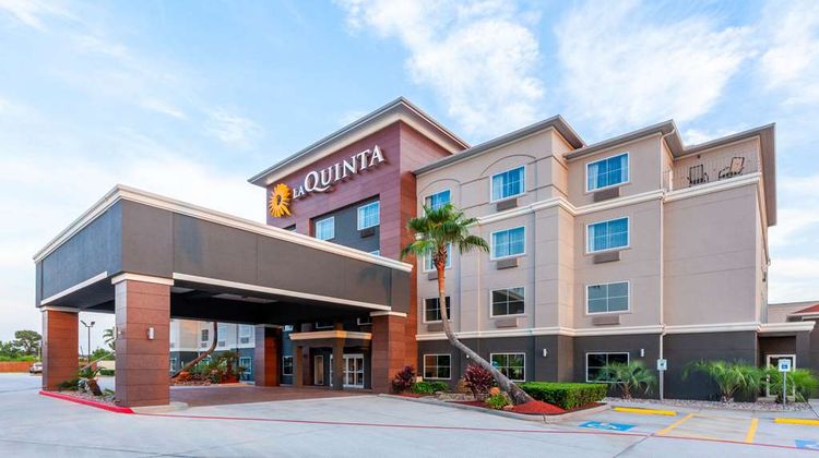 La Quinta Inn and Suites Channelview Exterior