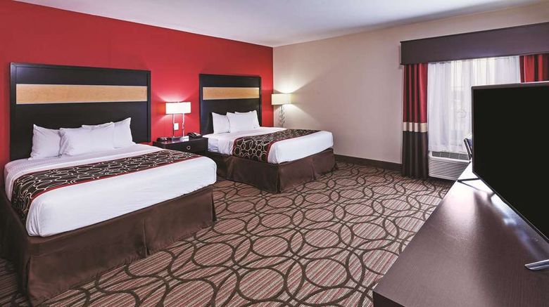 <b>La Quinta Inn & Stes MSU Area Room</b>. Images powered by <a href="https://iceportal.shijigroup.com/" title="IcePortal" target="_blank">IcePortal</a>.