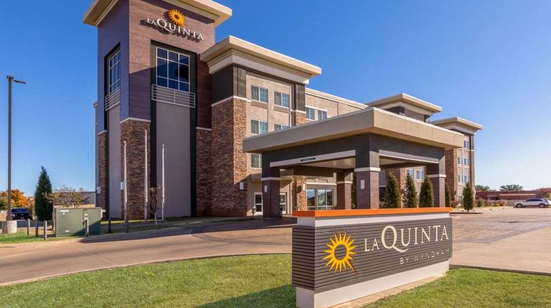 <b>La Quinta Inn & Stes MSU Area Exterior</b>. Images powered by <a href="https://iceportal.shijigroup.com/" title="IcePortal" target="_blank">IcePortal</a>.