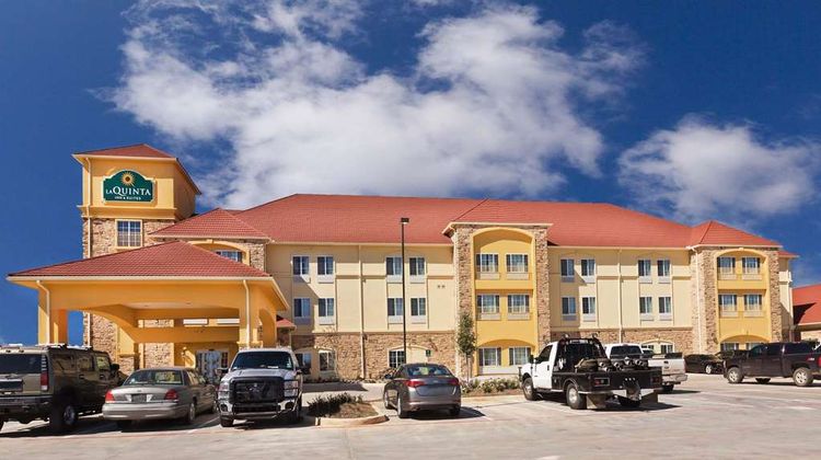 La Quinta Inn & Suites Floresville Exterior