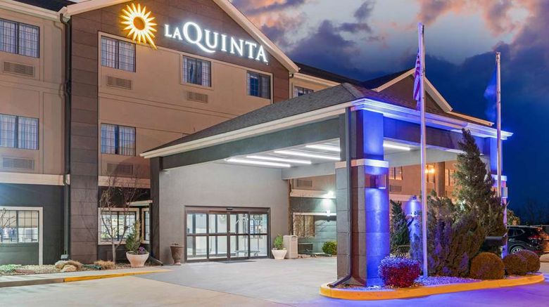 <b>La Quinta Inn & Suites Ada Exterior</b>. Images powered by <a href="https://iceportal.shijigroup.com/" title="IcePortal" target="_blank">IcePortal</a>.
