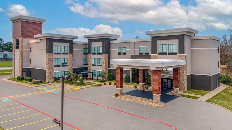 La Quinta Inn & Suites Tyler University Exterior