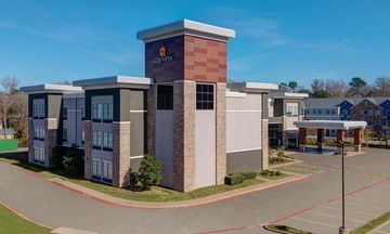 La Quinta Inn & Suites Tyler University