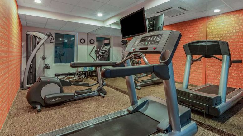 <b>La Quinta by Wyndham Poza Rica Health</b>. Images powered by <a href="https://iceportal.shijigroup.com/" title="IcePortal" target="_blank">IcePortal</a>.