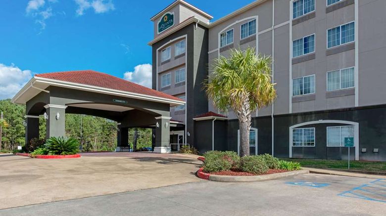 La Quinta Inn  and  Suites Leesville Exterior. Images powered by <a href="https://iceportal.shijigroup.com" target="_blank" rel="noopener">Ice Portal</a>.