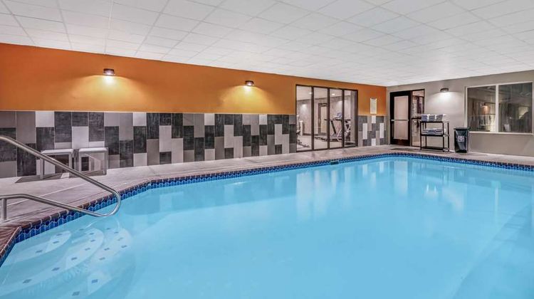 La Quinta Inn & Suites Kennewick Pool