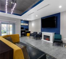 La Quinta Inn & Suites Tampa Central Lobby