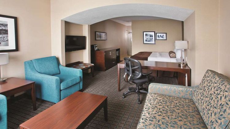 La Quinta Inn & Suites Bellingham Room