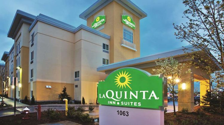 La Quinta Inn & Suites Bellingham Exterior