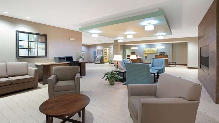 La Quinta Inn & Suites Bellingham Lobby