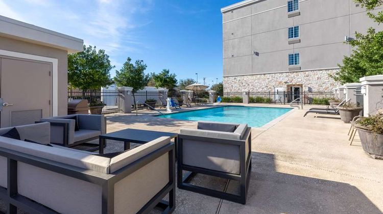 La Quinta Inn & Suites NW Beltway 8 Pool