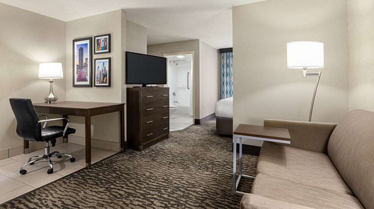 La Quinta Inn & Suites Newark - Elkton Room