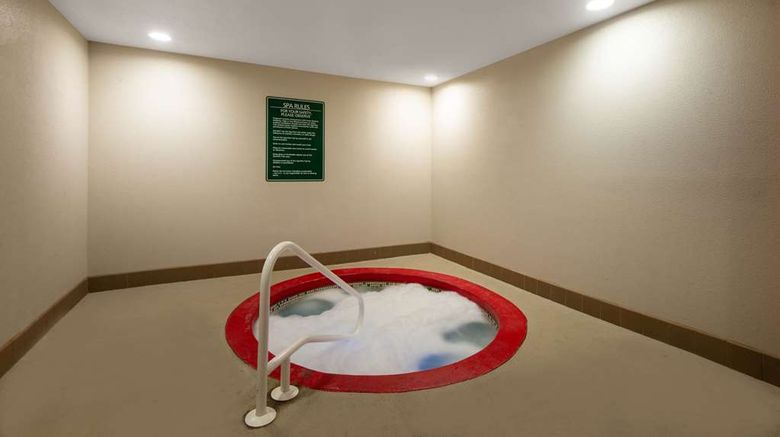 <b>La Quinta Inn & Stes Harrisburg-Hershey Pool</b>. Images powered by <a href="https://iceportal.shijigroup.com/" title="IcePortal" target="_blank">IcePortal</a>.