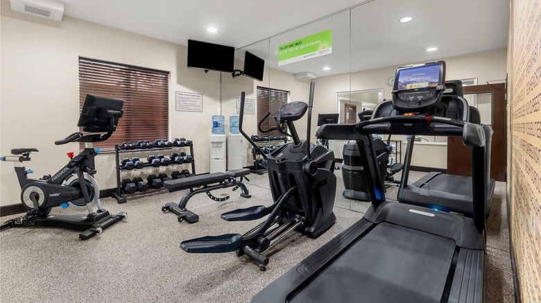 <b>La Quinta Inn & Suites Auburn Health</b>. Images powered by <a href="https://iceportal.shijigroup.com/" title="IcePortal" target="_blank">IcePortal</a>.