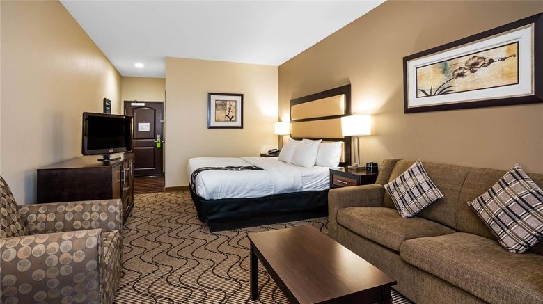 <b>La Quinta Inn & Suites Auburn Suite</b>. Images powered by <a href="https://iceportal.shijigroup.com/" title="IcePortal" target="_blank">IcePortal</a>.