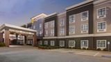 <b>La Quinta Inn & Suites Pasadena North Exterior</b>. Images powered by <a href="https://iceportal.shijigroup.com/" title="IcePortal" target="_blank">IcePortal</a>.