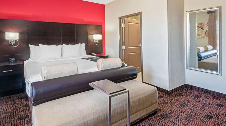 La Quinta Inn & Suites Elk City Suite