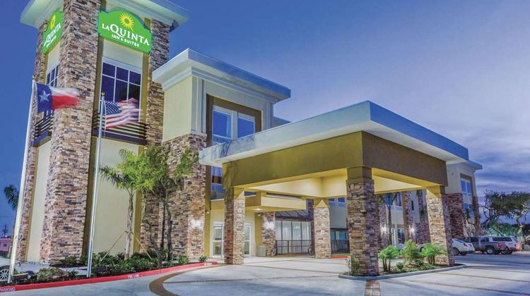 La Quinta Inn & Stes Rockport - Fulton Exterior