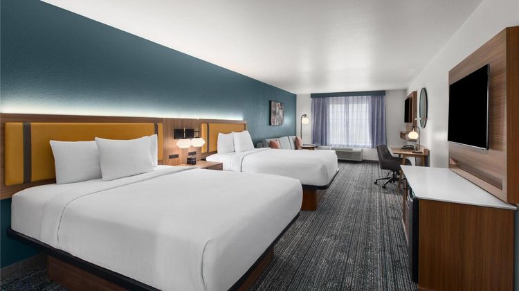 La Quinta Inn & Suites Minot Suite