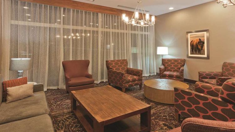 La Quinta Inn & Suites Butte Lobby