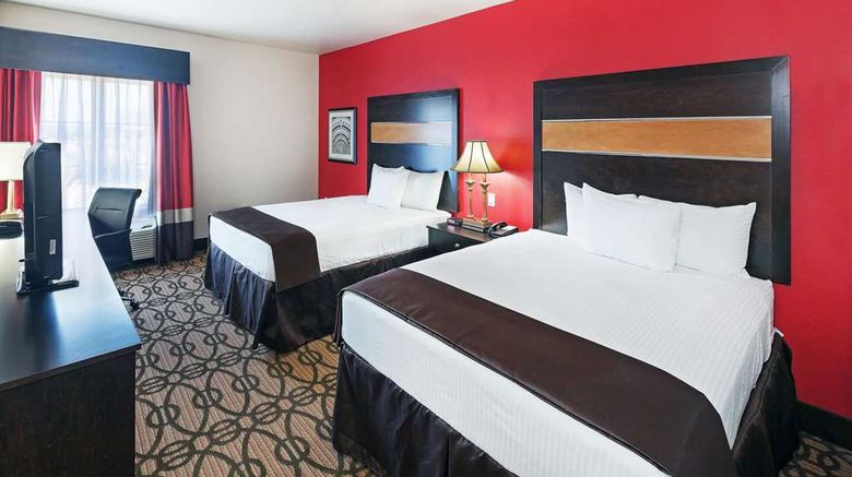 <b>La Quinta Inn & Suites Pearsall Room</b>. Images powered by <a href="https://iceportal.shijigroup.com/" title="IcePortal" target="_blank">IcePortal</a>.
