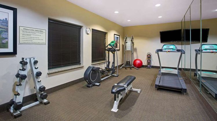 La Quinta Inn & Suites Pearsall Health