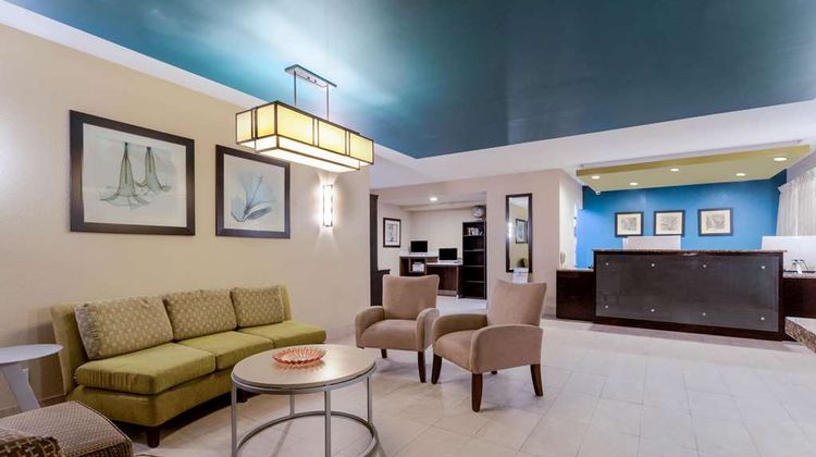 Baymont Henderson Northeast Denver Lobby
