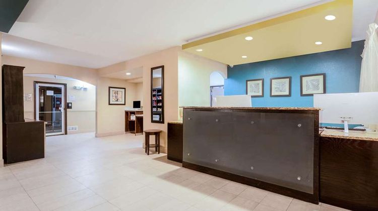 Baymont Henderson Northeast Denver Lobby