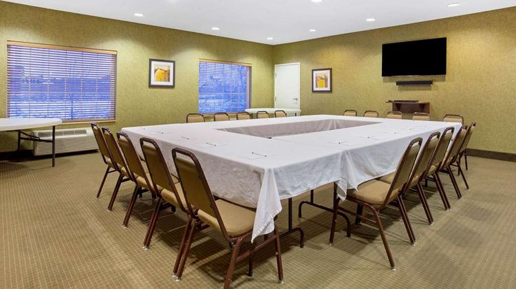 La Quinta Inn & Suites Dickinson Meeting