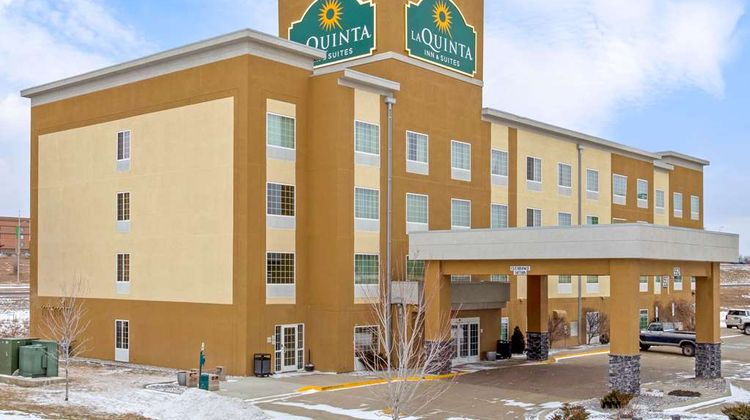 La Quinta Inn & Suites Dickinson Exterior