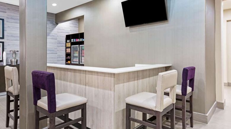 <b>La Quinta Inn & Suites Pharr North Restaurant</b>. Images powered by <a href="https://iceportal.shijigroup.com/" title="IcePortal" target="_blank">IcePortal</a>.