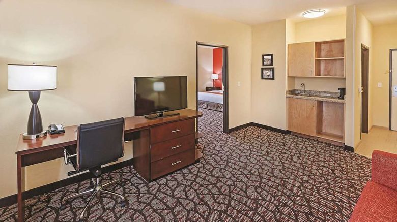 <b>La Quinta Inn & Suites Pecos Suite</b>. Images powered by <a href="https://iceportal.shijigroup.com/" title="IcePortal" target="_blank">IcePortal</a>.