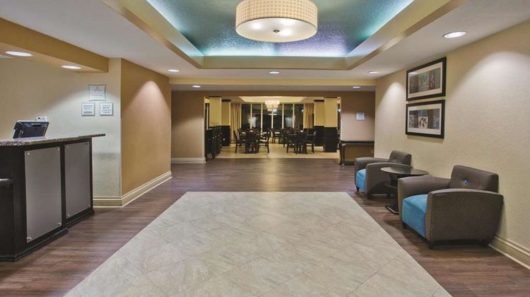 La Quinta Inn & Suites Hot Springs Lobby