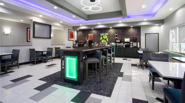 <b>La Quinta Inn & Suites Muskogee Other</b>. Images powered by <a href="https://iceportal.shijigroup.com/" title="IcePortal" target="_blank">IcePortal</a>.