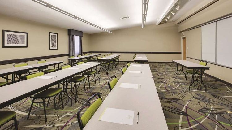 La Quinta Inn at Detroit Metro Airport Meeting