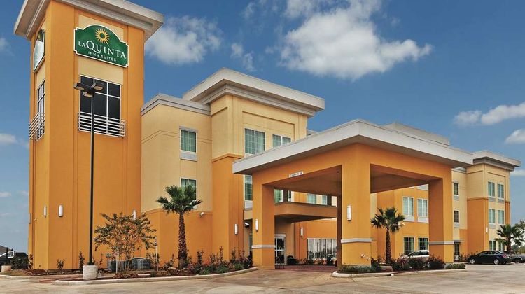 La Quinta Inn & Suites Jourdanton Exterior