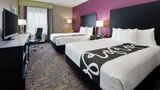<b>La Quinta Inn & Suites Jourdanton Room</b>. Images powered by <a href="https://iceportal.shijigroup.com/" title="IcePortal" target="_blank">IcePortal</a>.