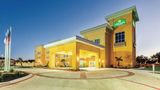 La Quinta Inn & Suites Cotulla Exterior