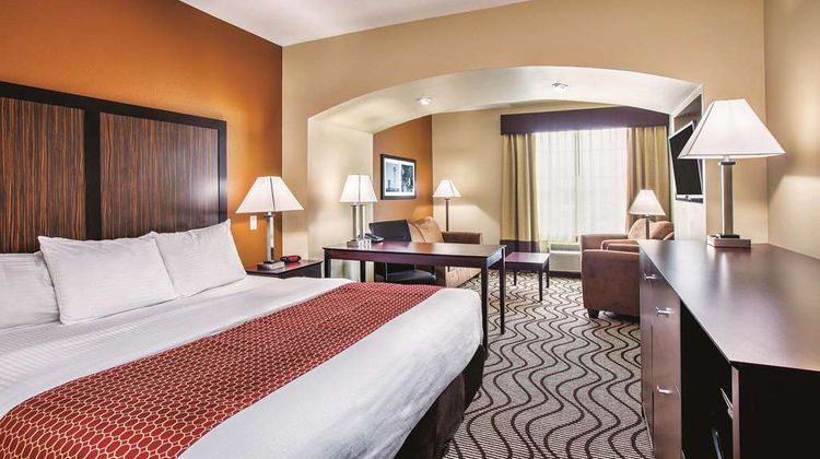 La Quinta Inn & Suites Cotulla Room